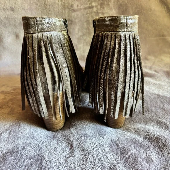 Ariat Unbrindled Layla metallic fringe western boots size 10 - Picture 7 of 15